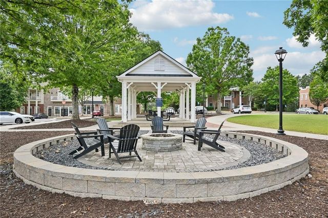 702 Barberry Drive, Woodstock, GA 30188