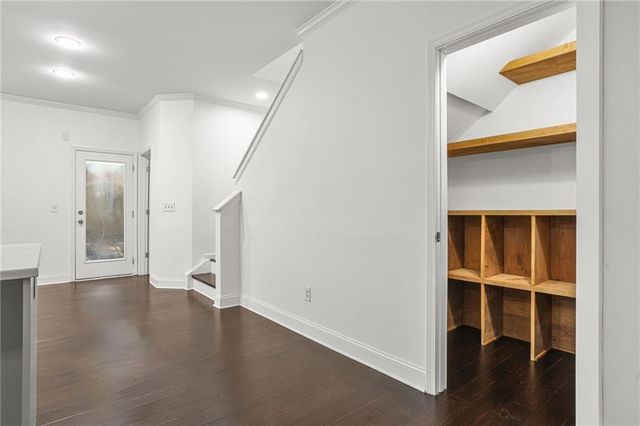 702 Barberry Drive, Woodstock, GA 30188