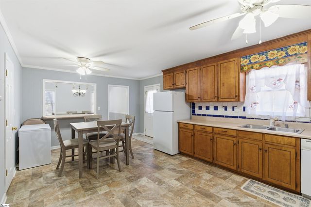 208 Belmont Stakes, Clinton, SC 29325