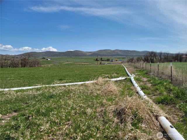 426 NKA Rolling Hill Drive, Ellensburg, WA 98926