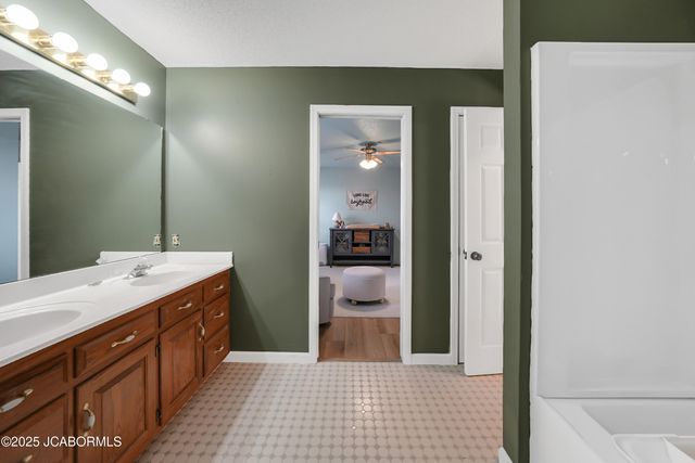 2838 SCHOTT ROAD, Jefferson City, MO 65101