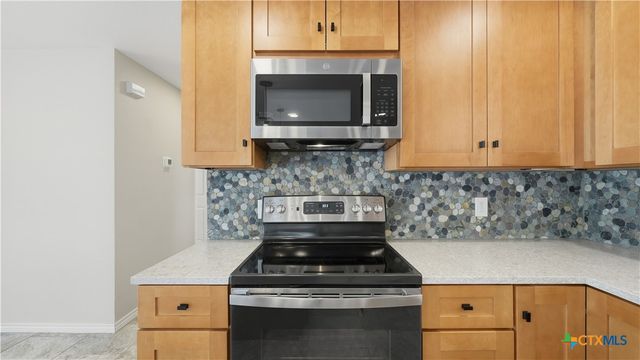 1409 Highland Drive, San Marcos, TX 78666