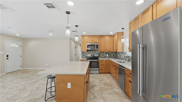 1409 Highland Drive, San Marcos, TX 78666