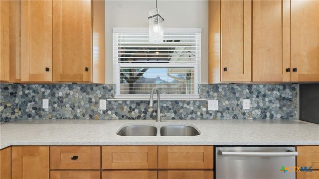 1409 Highland Drive, San Marcos, TX 78666