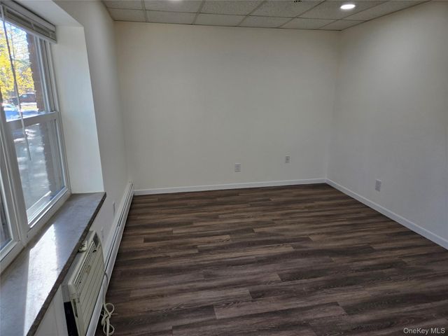 119 W Crooked Hill Road 104, Pearl River, NY 10965