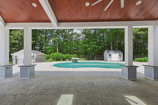 23 Goodnow Lane, Framingham, MA 01702