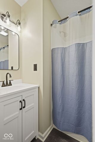 760 Baker Road, Martinsville, IN 46151