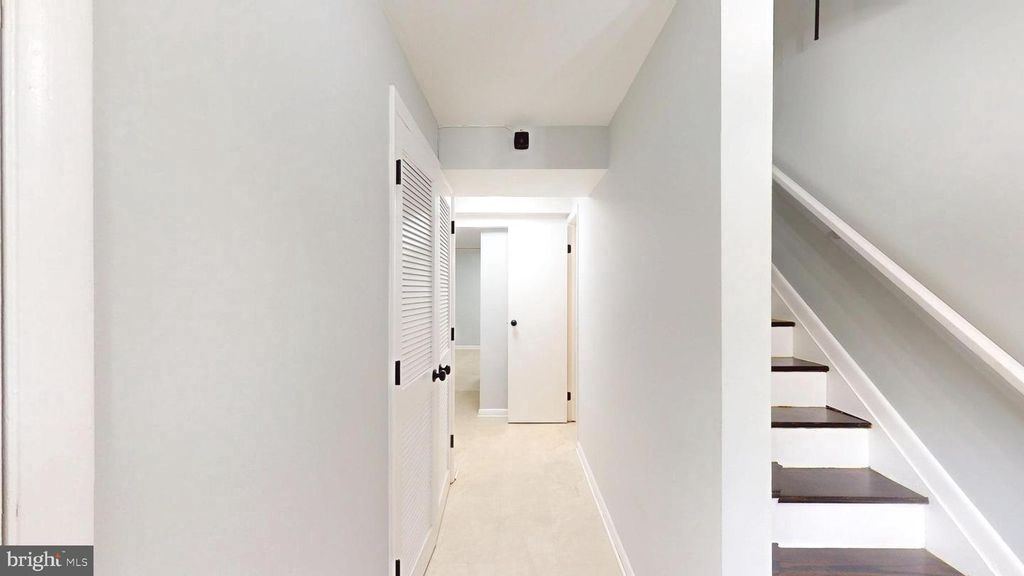 Image 3 of property listing at 10298 GREEK BOY PL, Columbia, MD 21044