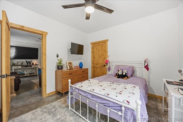 1172 Water Tower Road, Sand Springs, OK 74063