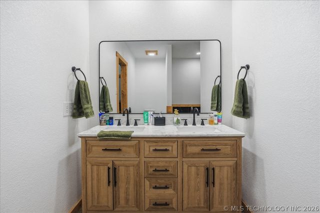 1172 Water Tower Road, Sand Springs, OK 74063