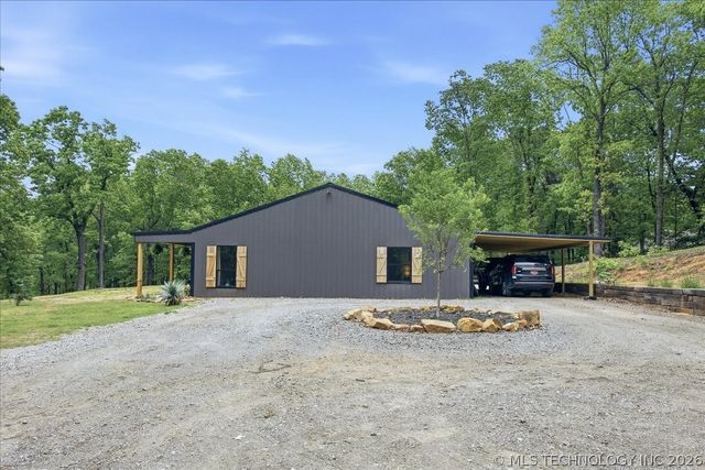 1172 Water Tower Road, Sand Springs, OK 74063