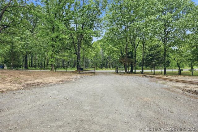 1172 Water Tower Road, Sand Springs, OK 74063