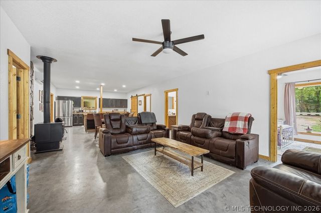 1172 Water Tower Road, Sand Springs, OK 74063