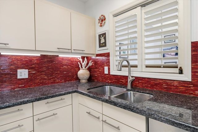 8365 Baytree Drive 8365, Vero Beach, FL 32963