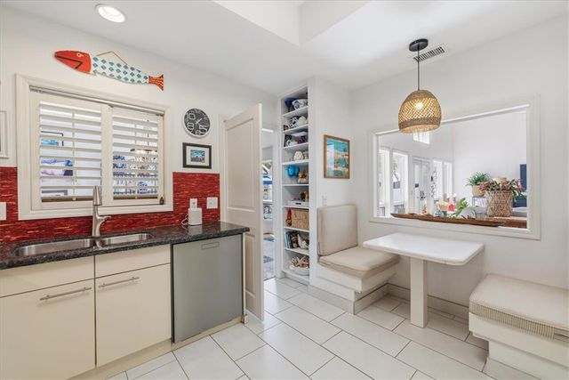 8365 Baytree Drive 8365, Vero Beach, FL 32963