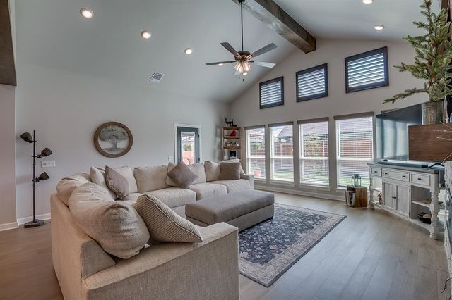 800 Argos Road, Yukon, OK 73099