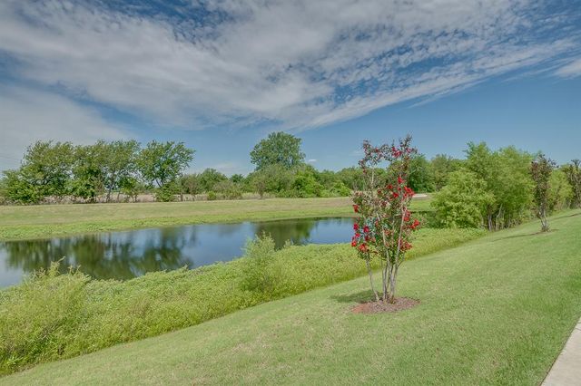 800 Argos Road, Yukon, OK 73099