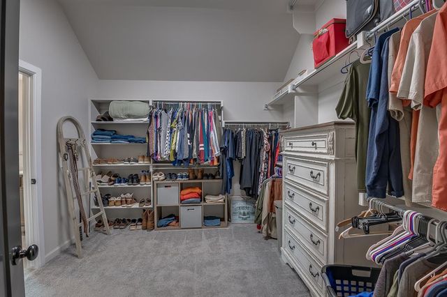 800 Argos Road, Yukon, OK 73099