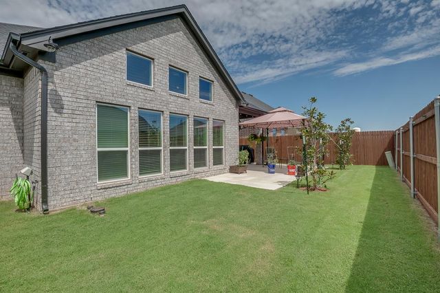 800 Argos Road, Yukon, OK 73099