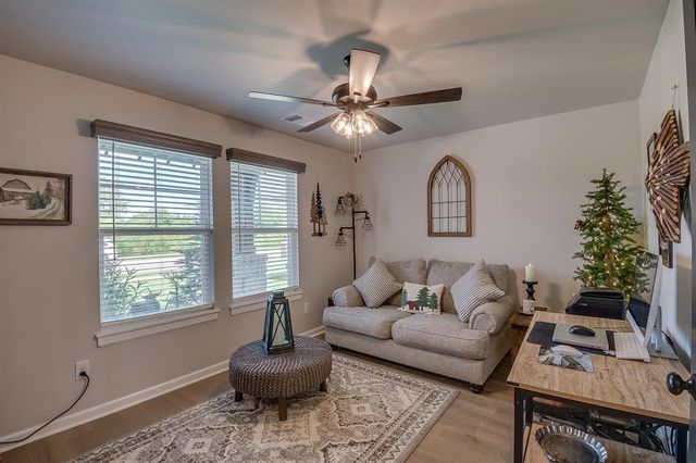 800 Argos Road, Yukon, OK 73099