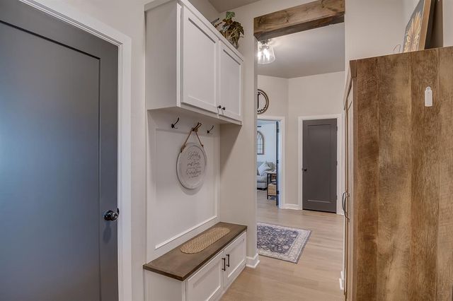 800 Argos Road, Yukon, OK 73099