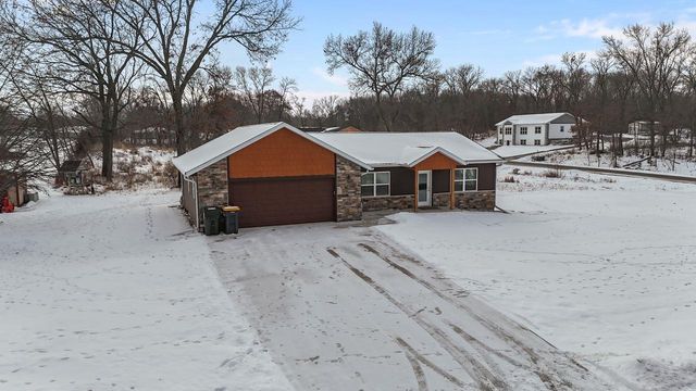 312 Brooke Circle, Montello, WI 53949