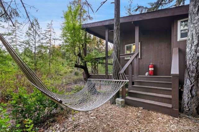 9355 Misery Point Road NW, Seabeck, WA 98380
