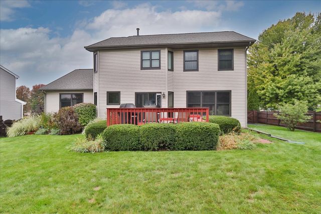 10616 Carl Street, Huntley, IL 60142