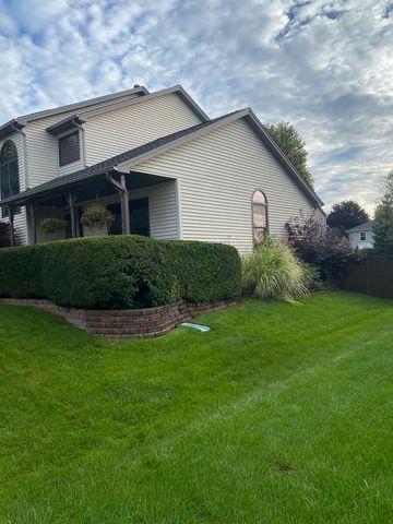 10616 Carl Street, Huntley, IL 60142