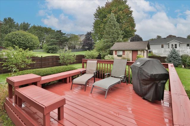 10616 Carl Street, Huntley, IL 60142