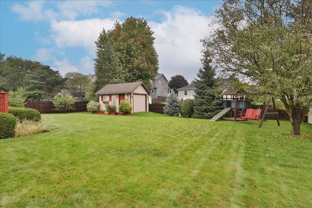 10616 Carl Street, Huntley, IL 60142
