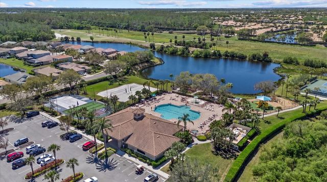 9013 KINGSBURY PLACE, Bradenton, FL 34212