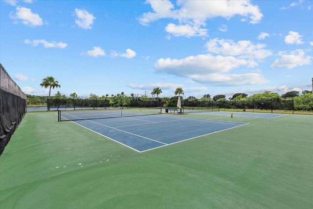 9013 KINGSBURY PLACE, Bradenton, FL 34212