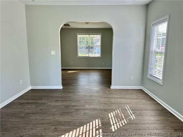 512 Pecan Grove Loop, Hope Mills, NC 28348