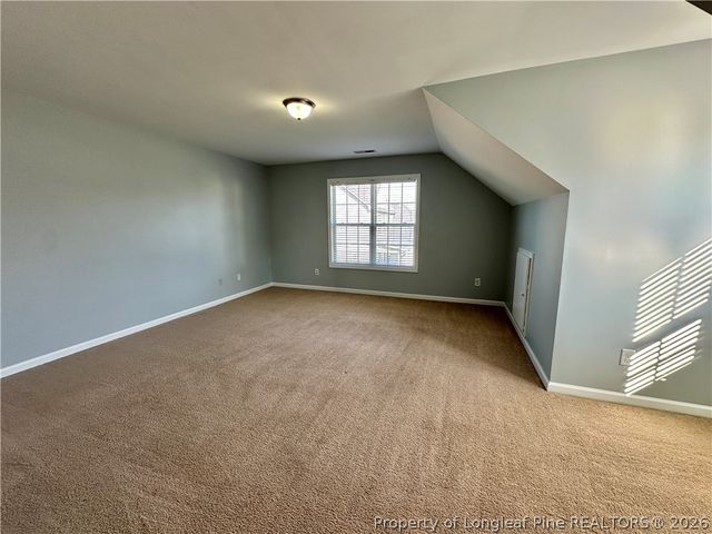 512 Pecan Grove Loop, Hope Mills, NC 28348