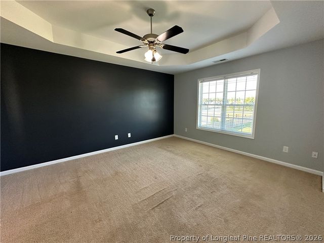 512 Pecan Grove Loop, Hope Mills, NC 28348