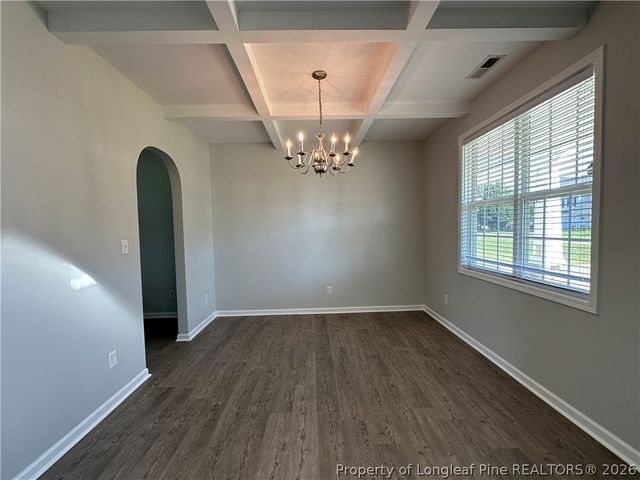 512 Pecan Grove Loop, Hope Mills, NC 28348