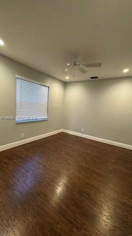 453 SW 169th Ter 453, Weston, FL 33326