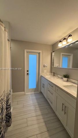 453 SW 169th Ter 453, Weston, FL 33326