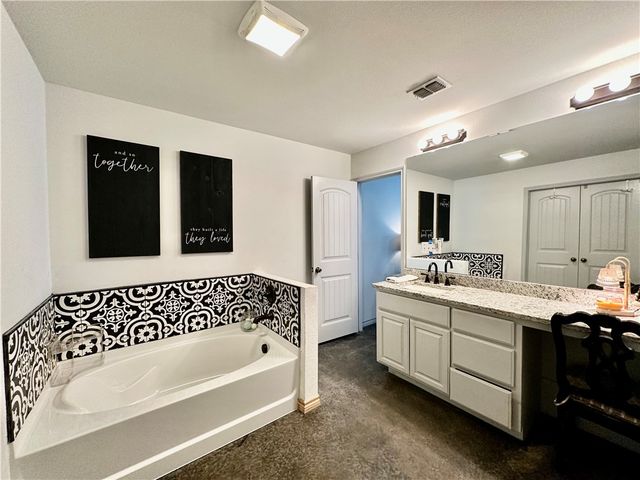 14244 County Road 1144, Sinton, TX 78387