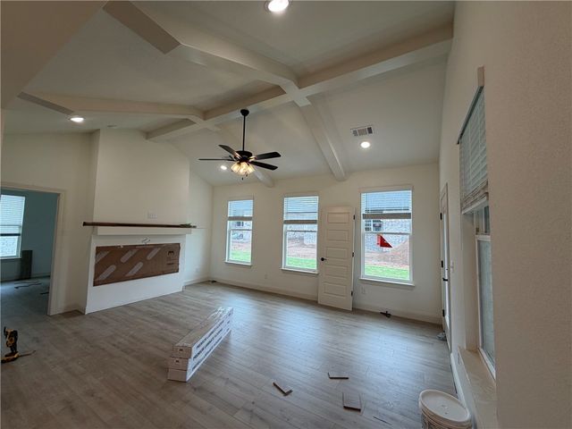 6703 SW Orange Avenue, Bentonville, AR 72713
