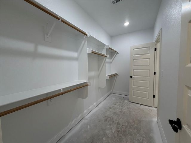 6703 SW Orange Avenue, Bentonville, AR 72713