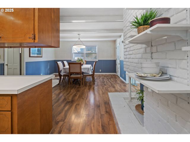 4196 WARD Dr Ne, Salem, OR 97305