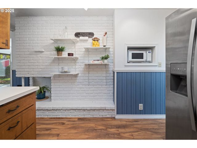 4196 WARD Dr Ne, Salem, OR 97305