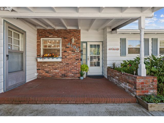 4196 WARD Dr Ne, Salem, OR 97305