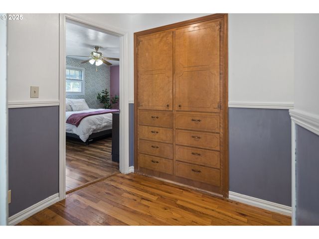 4196 WARD Dr Ne, Salem, OR 97305