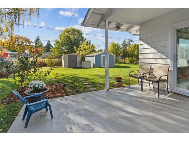 4196 WARD Dr Ne, Salem, OR 97305