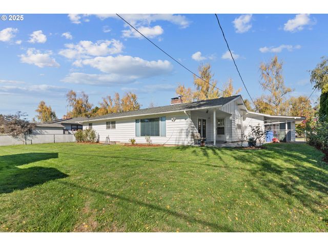 4196 WARD Dr Ne, Salem, OR 97305