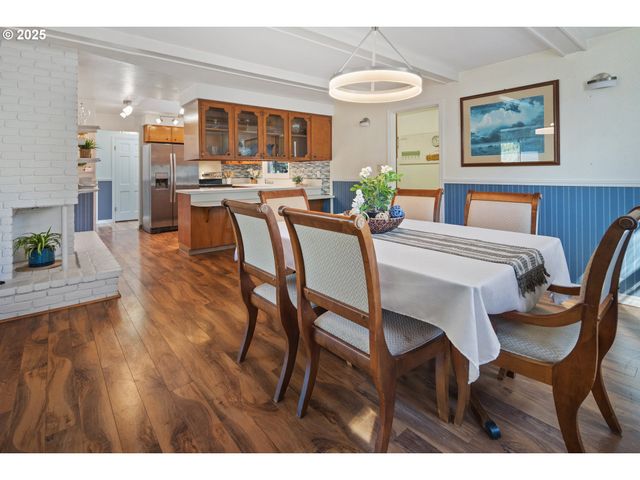 4196 WARD Dr Ne, Salem, OR 97305