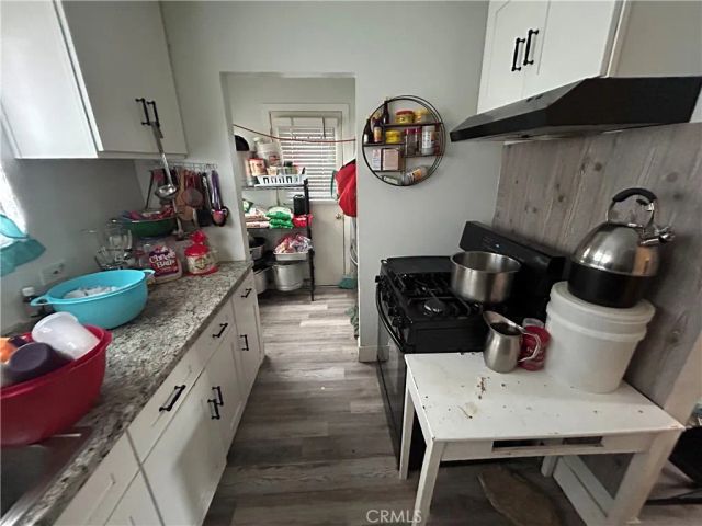 1362 E Vernon, Los Angeles, CA 90011